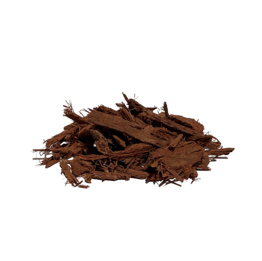 A small pile of brown, mulch like cocillana bark